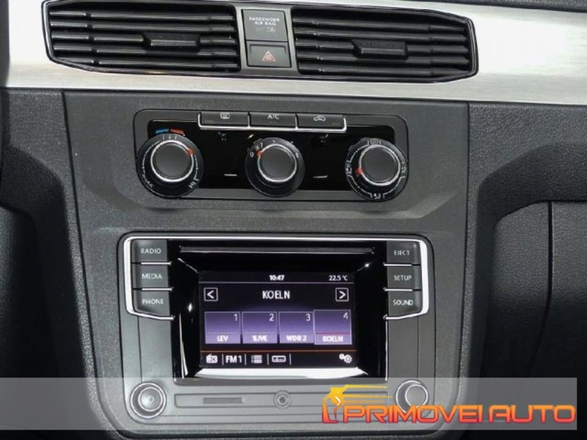 Volkswagen Caddy 1.0 TSI Trendline (12)