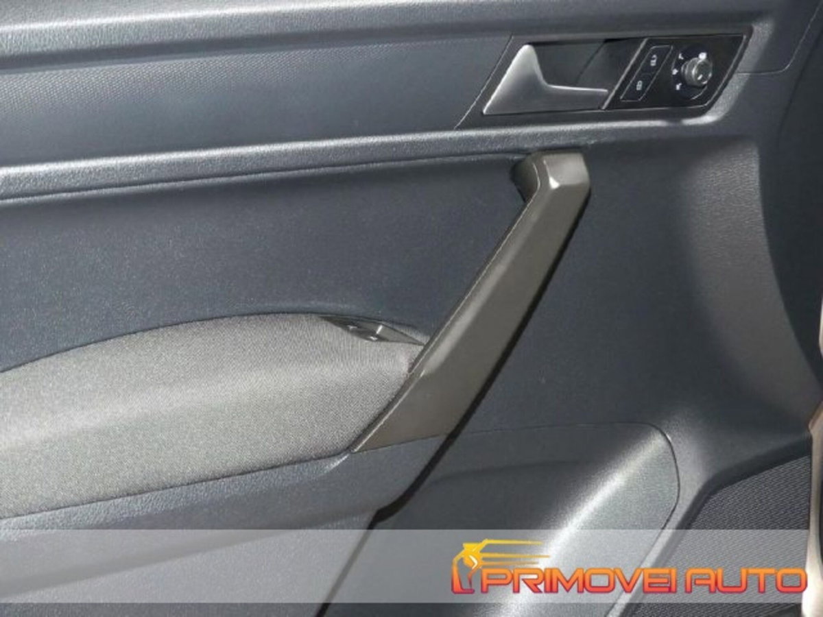 Volkswagen Caddy 1.0 TSI Trendline (14)