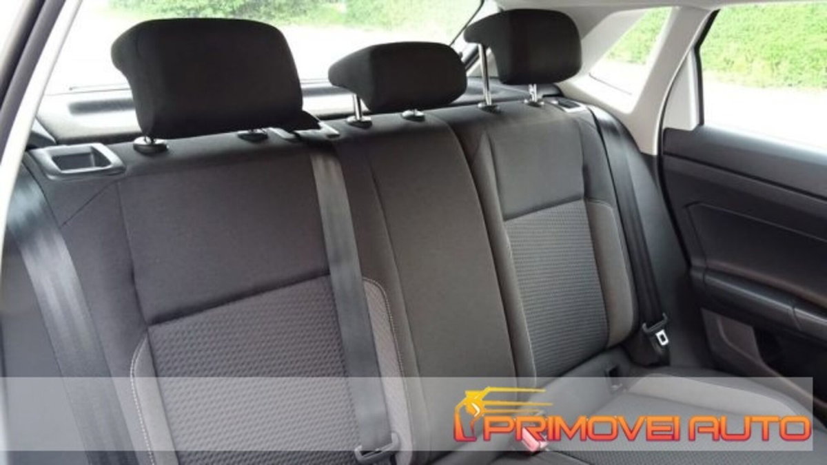 Volkswagen Polo 1.0 tsi Life 95cv dsg (10)