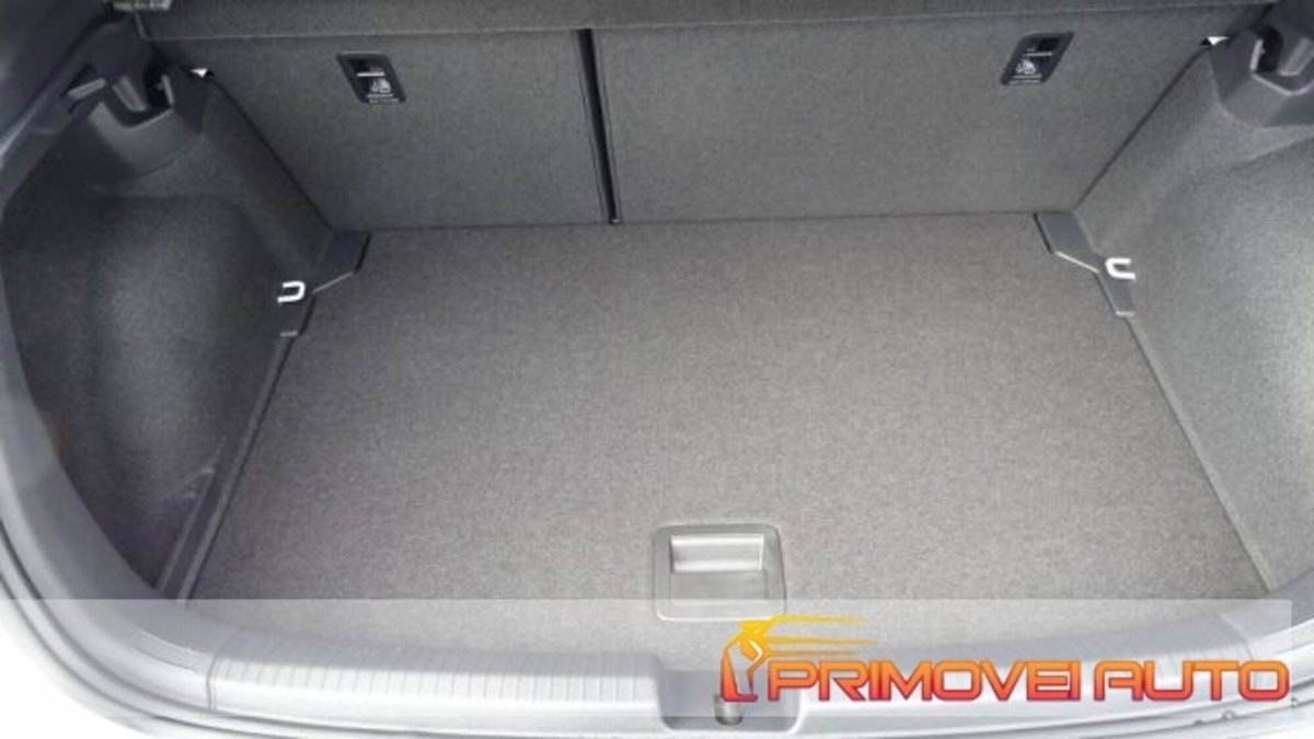 Volkswagen Polo 1.0 tsi Life 95cv dsg (15)
