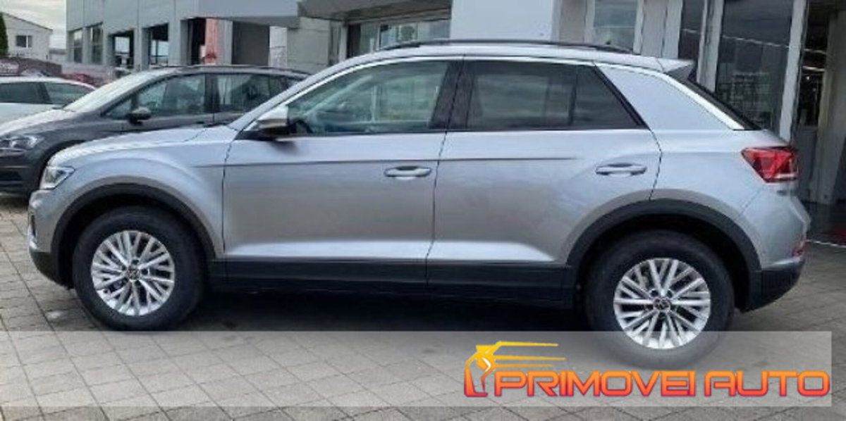 Volkswagen T-Roc 1.5 tsi Life (11)