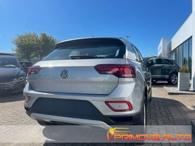 Volkswagen T-Roc 1.5 tsi Life (14)