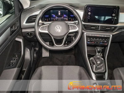 Volkswagen T-Roc 1.5 tsi Life (2)