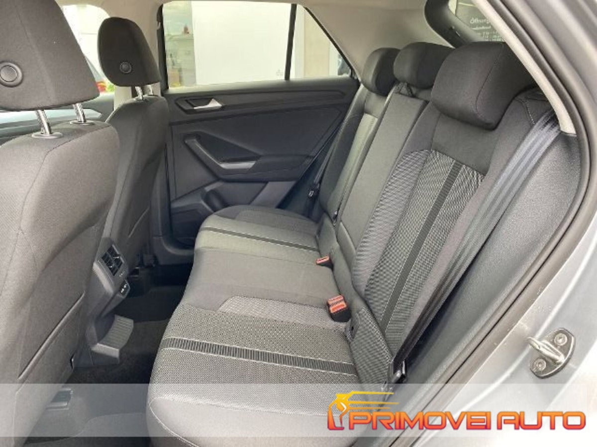 Volkswagen T-Roc 1.5 tsi Life (4)