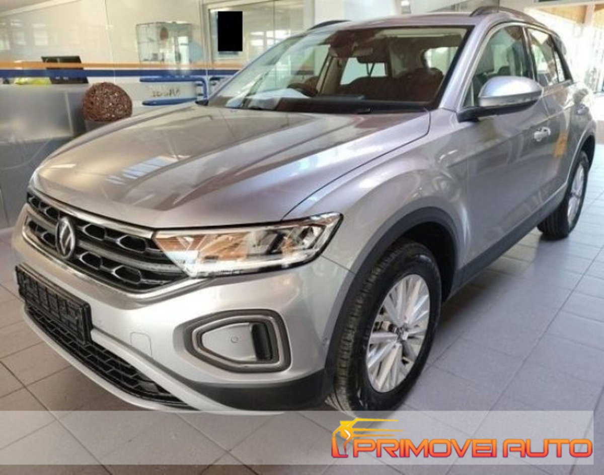 Volkswagen T-Roc 1.5 tsi Life (9)