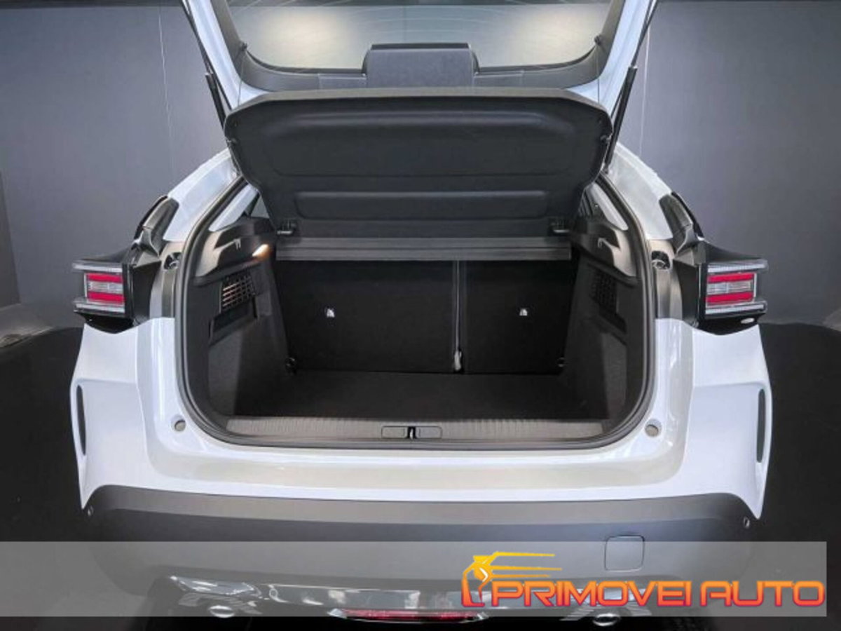Citroen C4 1.2 hybrid Plus 136cv e-dcs6 (13)