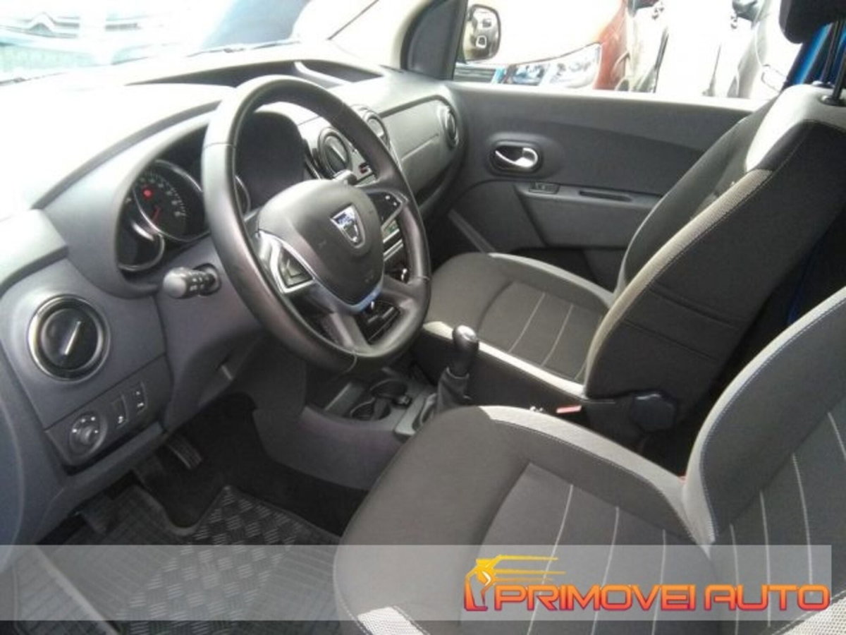Dacia Dokker Stepway 1.6 8V 100CV (2)