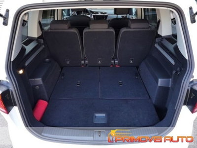 Volkswagen Touran 2.0 TDI 150 CV SCR DSG Highline BlueMotion Technology (5)