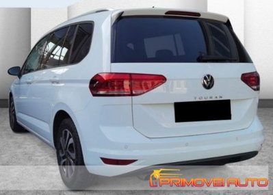 Volkswagen Touran 2.0 TDI 150 CV SCR DSG Highline BlueMotion Technology (9)
