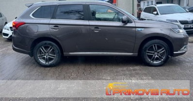 Mitsubishi Outlander 2.4 MIVEC 4WD PHEV Instyle SDA (7)