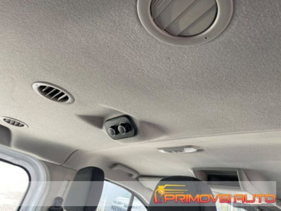 Ford Transit Custom Furgone 320 2.0 EcoBlue 130 PC Combi Trend (11)
