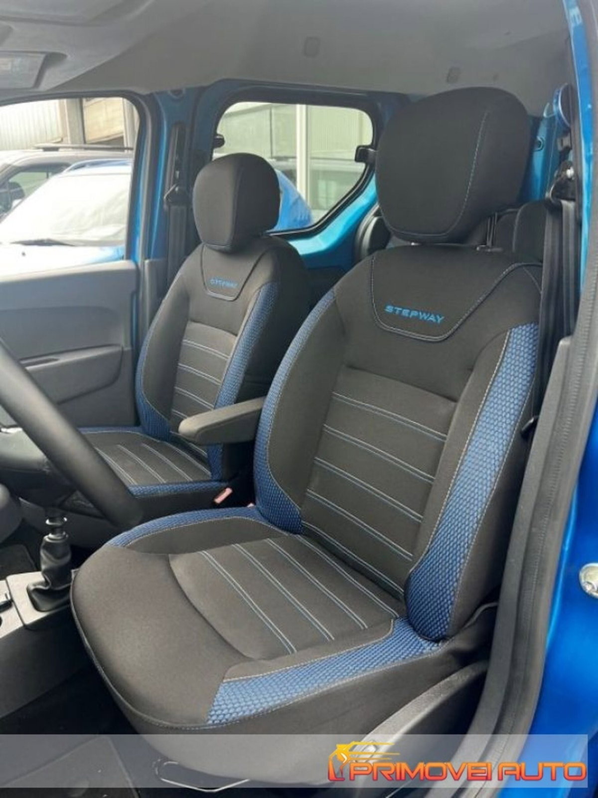 Dacia Dokker Stepway 1.3 TCe 130CV FAP (5)