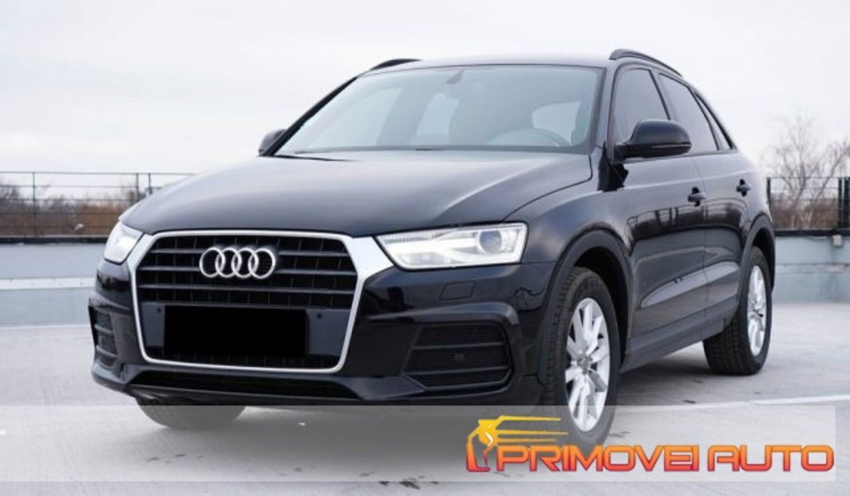 Audi Q3 2.0 TDI 120 CV (3)