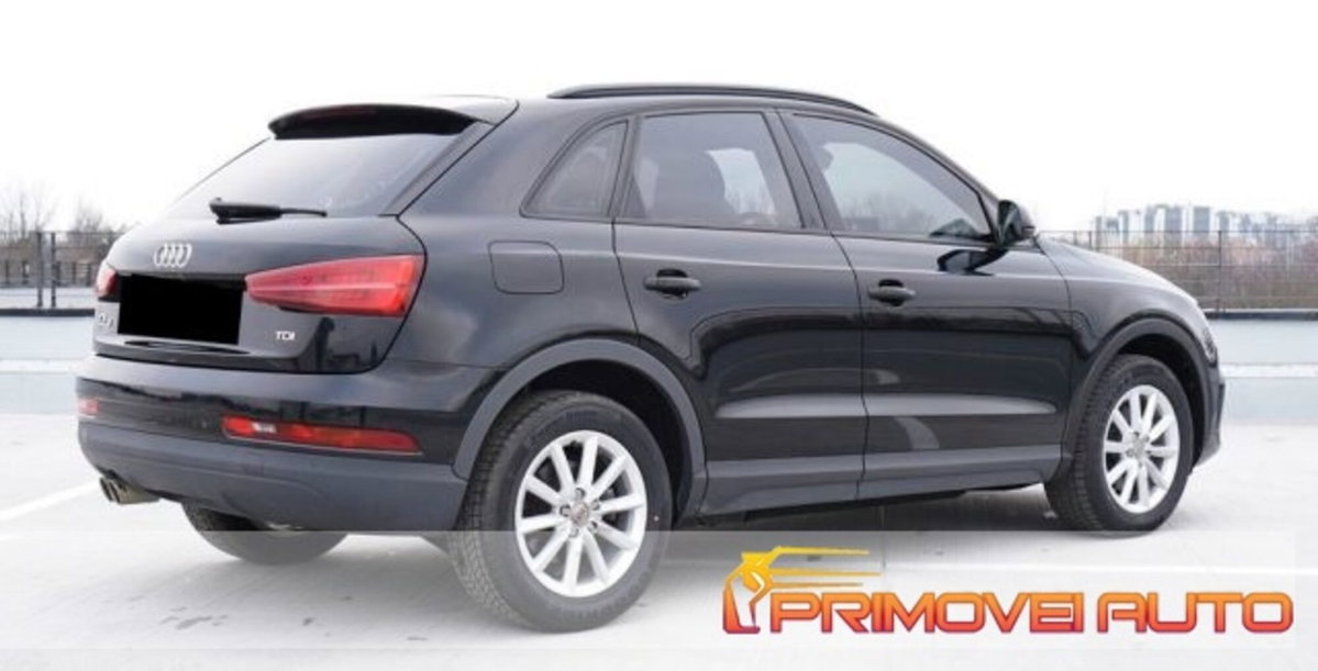 Audi Q3 2.0 TDI 120 CV (8)