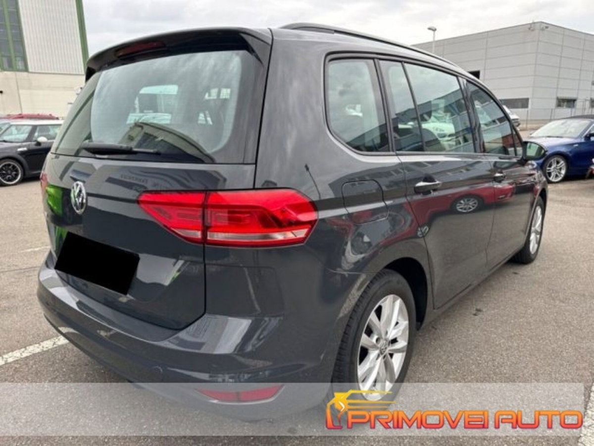 Volkswagen Touran 1.5 tsi Edition 150cv (13)