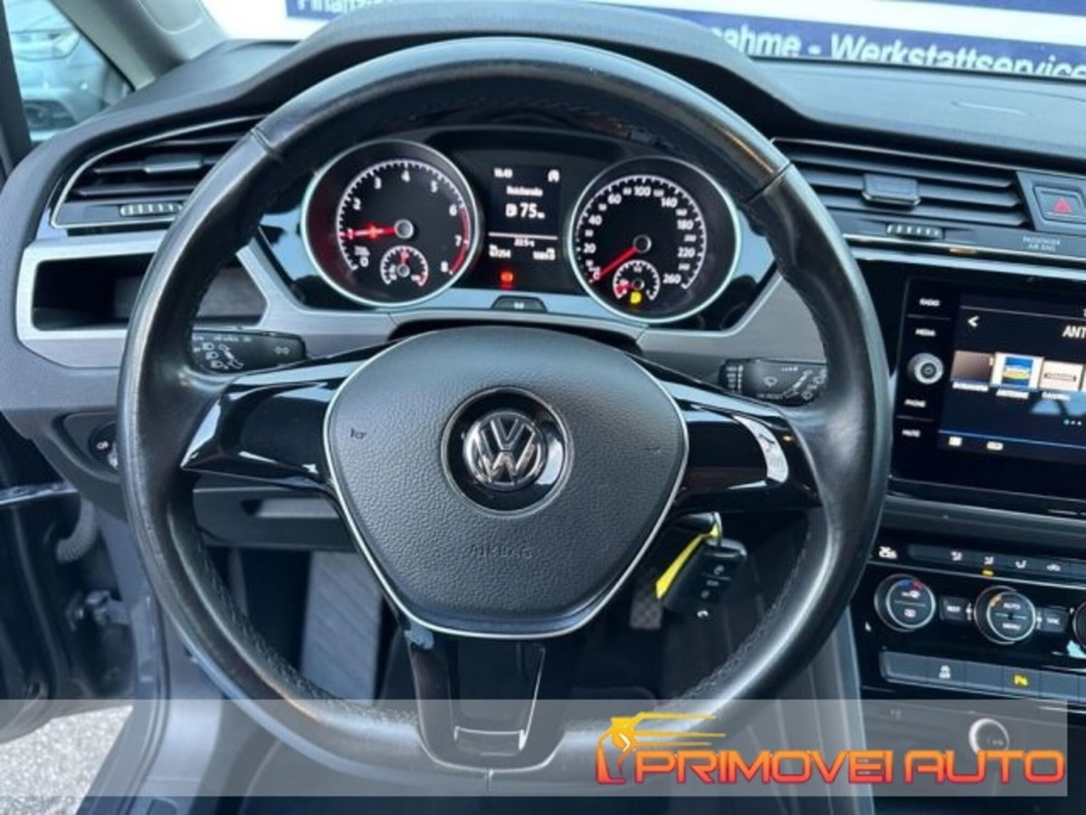 Volkswagen Touran 1.5 tsi Edition 150cv (16)