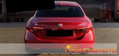 Alfa Romeo Giulia 2.0 Turbo 280 CV AT8 AWD Q4 Veloce (7)