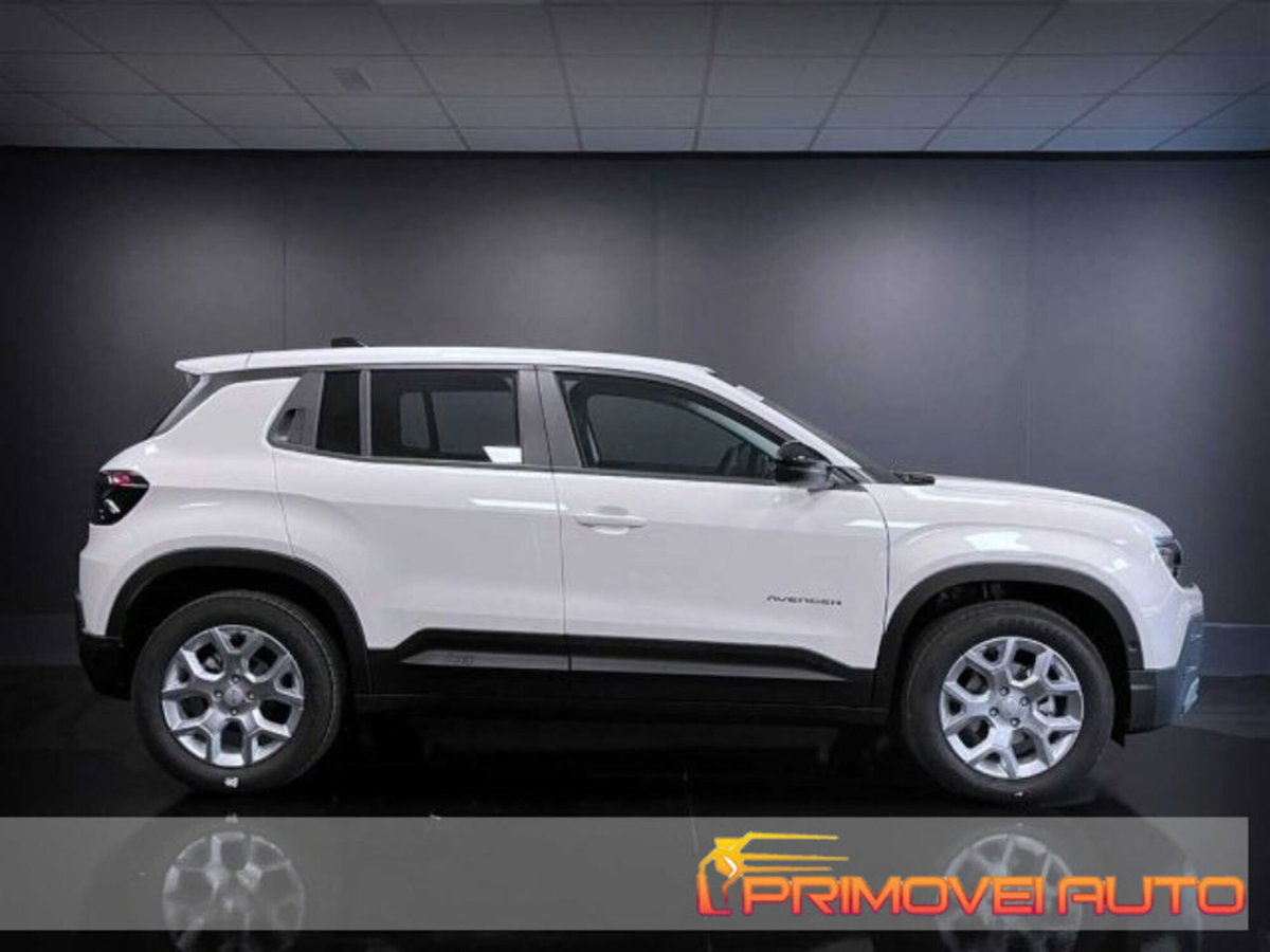 Jeep Avenger 1.2 turbo Altitude fwd 100cv (5)