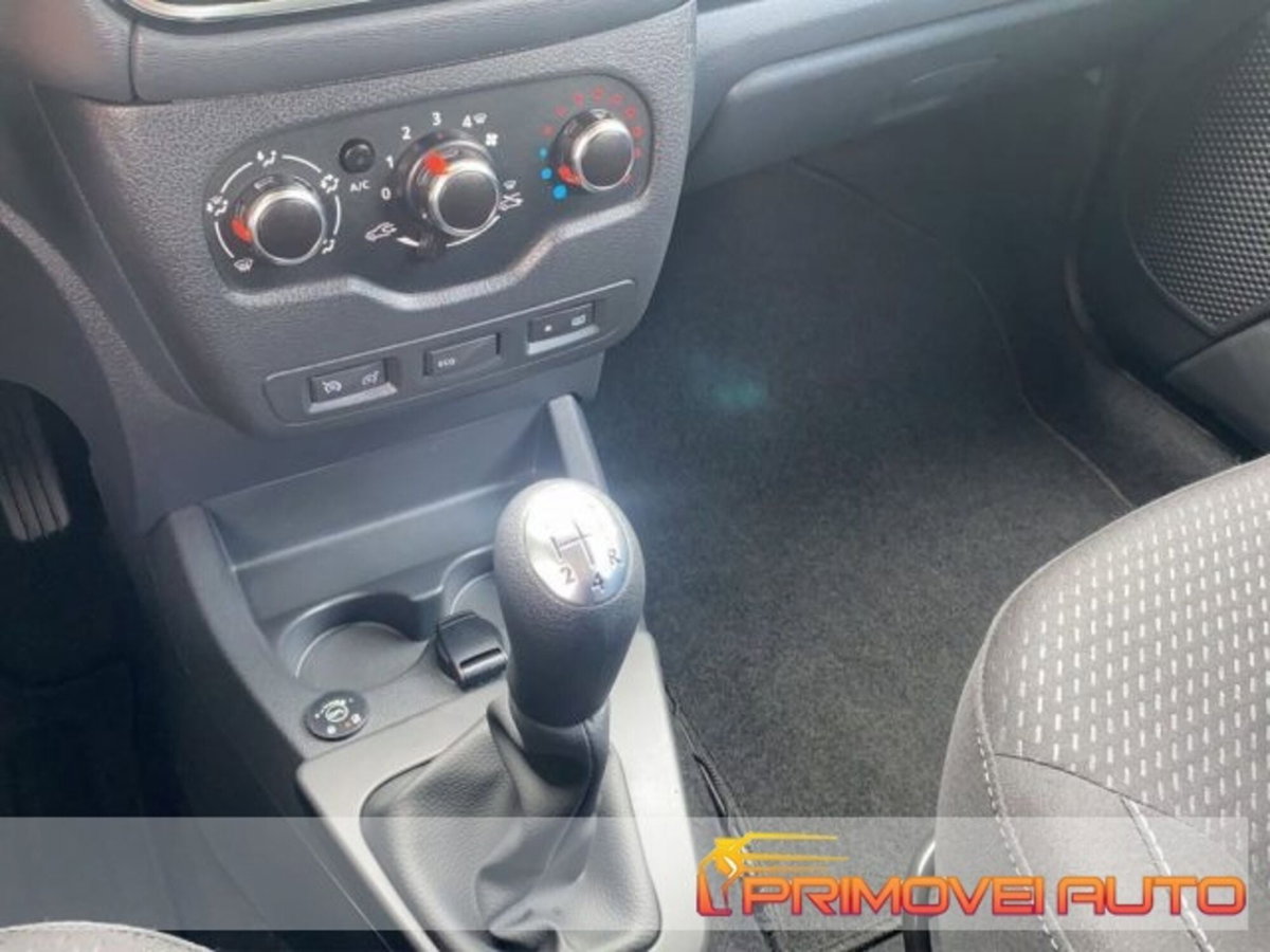 Dacia Dokker 1.6 8V 110CV GPL Comfort (14)