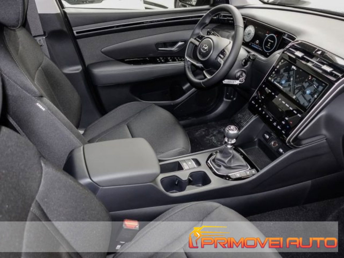 Hyundai Tucson 1.6 t-gdi Dark Line 2wd mt (2)