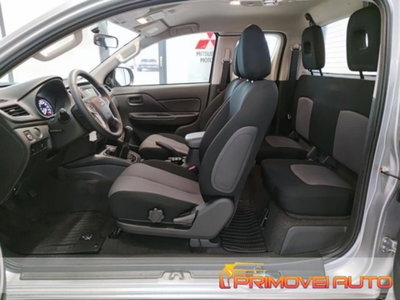 Mitsubishi L200 2.3 D Club Cab 4x4 Easy Select Invite Connect (3)