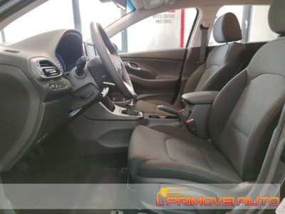 Hyundai i30 1.0 T-GDI 12V 5 porte Classic (2)