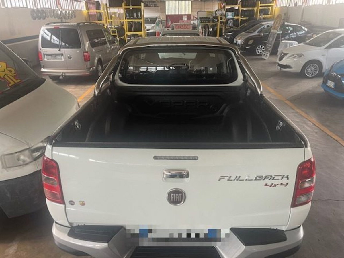 Fiat Fullback 2.4 180CV Doppia Cabina Automatica LX (4)
