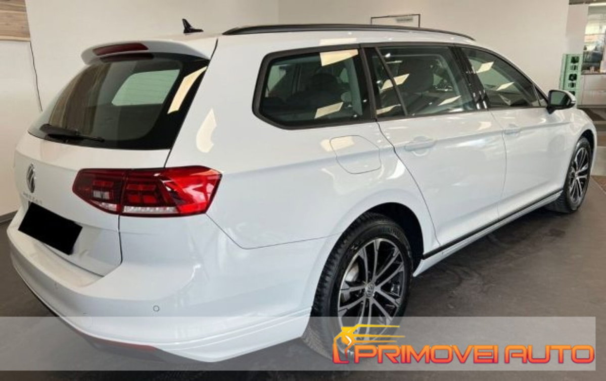 Volkswagen Passat Variant 1.5 TSI ACT DSG Business (9)