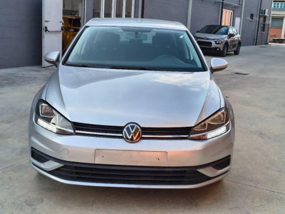 Volkswagen Golf 1.0 TSI 115 CV 5p. Trendline BlueMotion (3)
