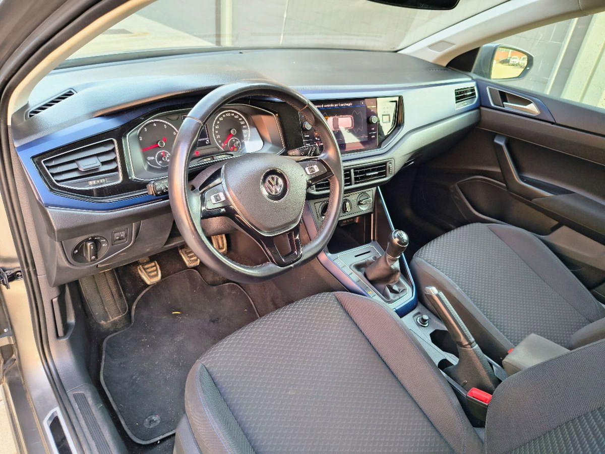 Volkswagen Polo 1.0 TSI 5p. Sport BlueMotion Technology (17)