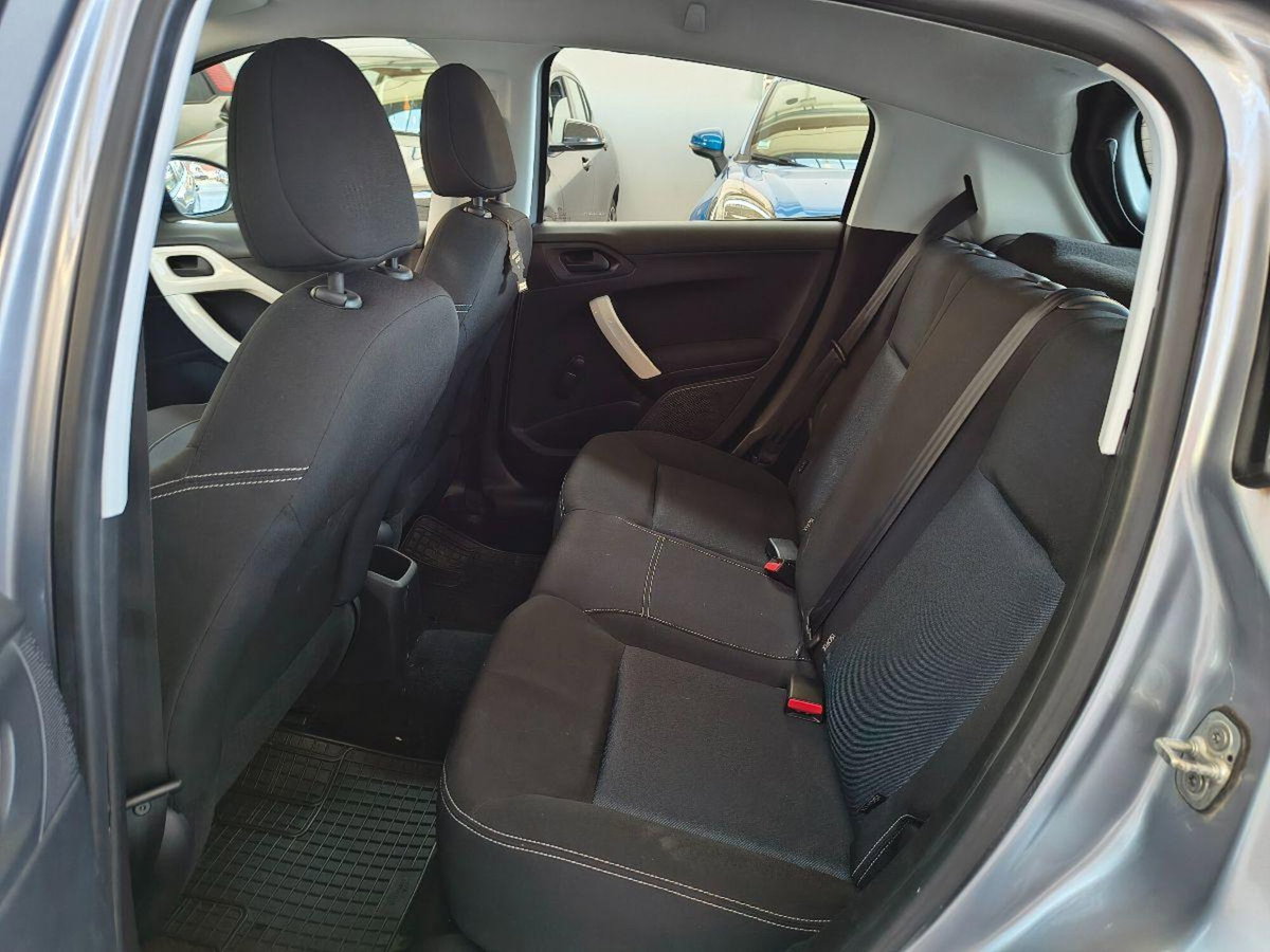 Peugeot 208 68 5 porte Active (12)