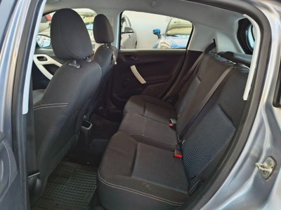 Peugeot 208 68 5 porte Active (12)