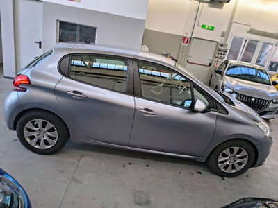 Peugeot 208 68 5 porte Active (8)