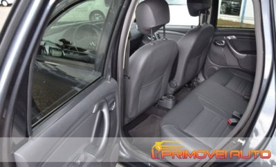 Dacia Duster 1.5 dCi 110CV 4x4 Prestige (4)