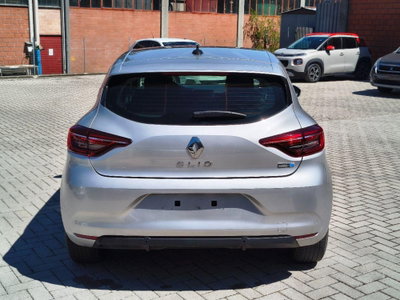 Renault Clio Full Hybrid E-Tech 140 CV 5 porte Zen (7)