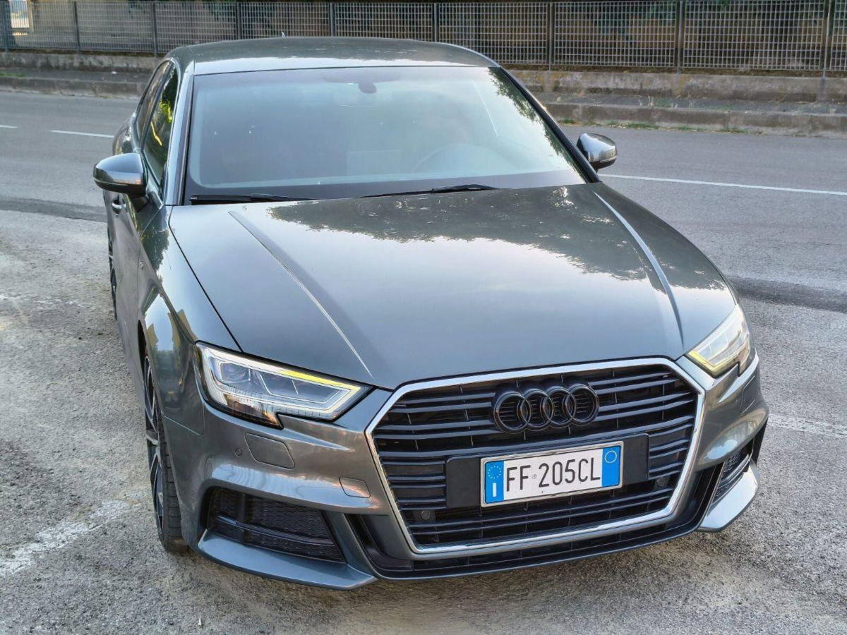 Audi A4 2.0 TDI 150 CV ultra S tronic Sport (3)