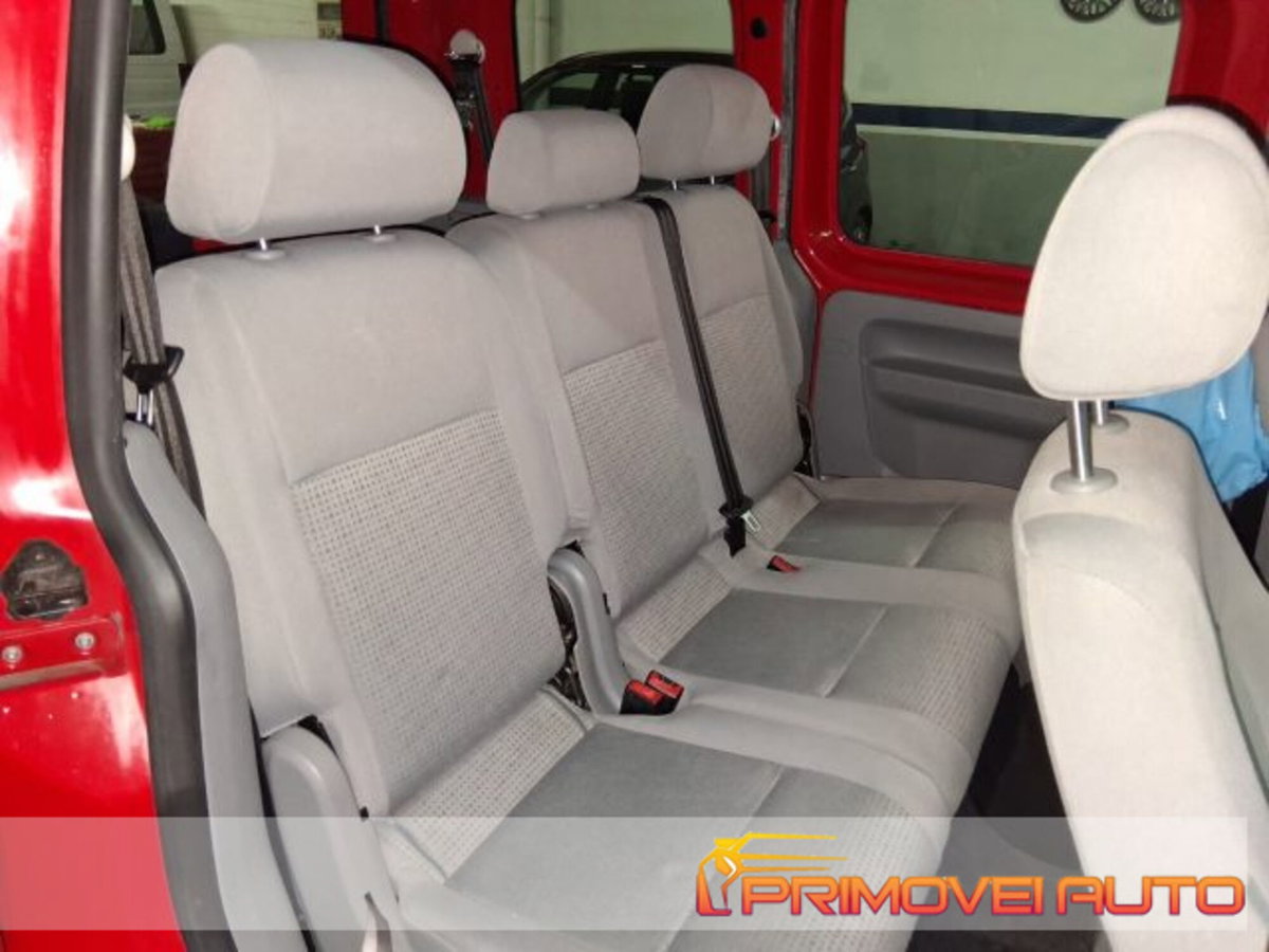 Volkswagen Veicoli Commerciali Caddy 2.0 Ecofuel 4p. Kombi (9)