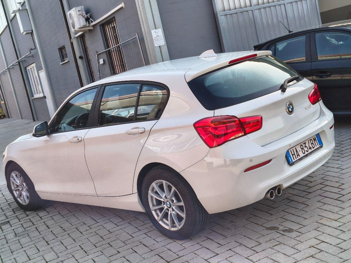BMW Serie 1 5p. 120i 5p. Advantage (6)