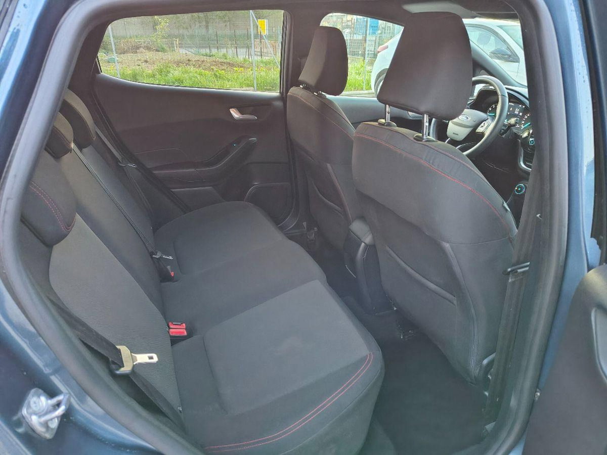 Ford Fiesta 1.0 Ecoboost 100 CV 5 porte ST-Line (12)