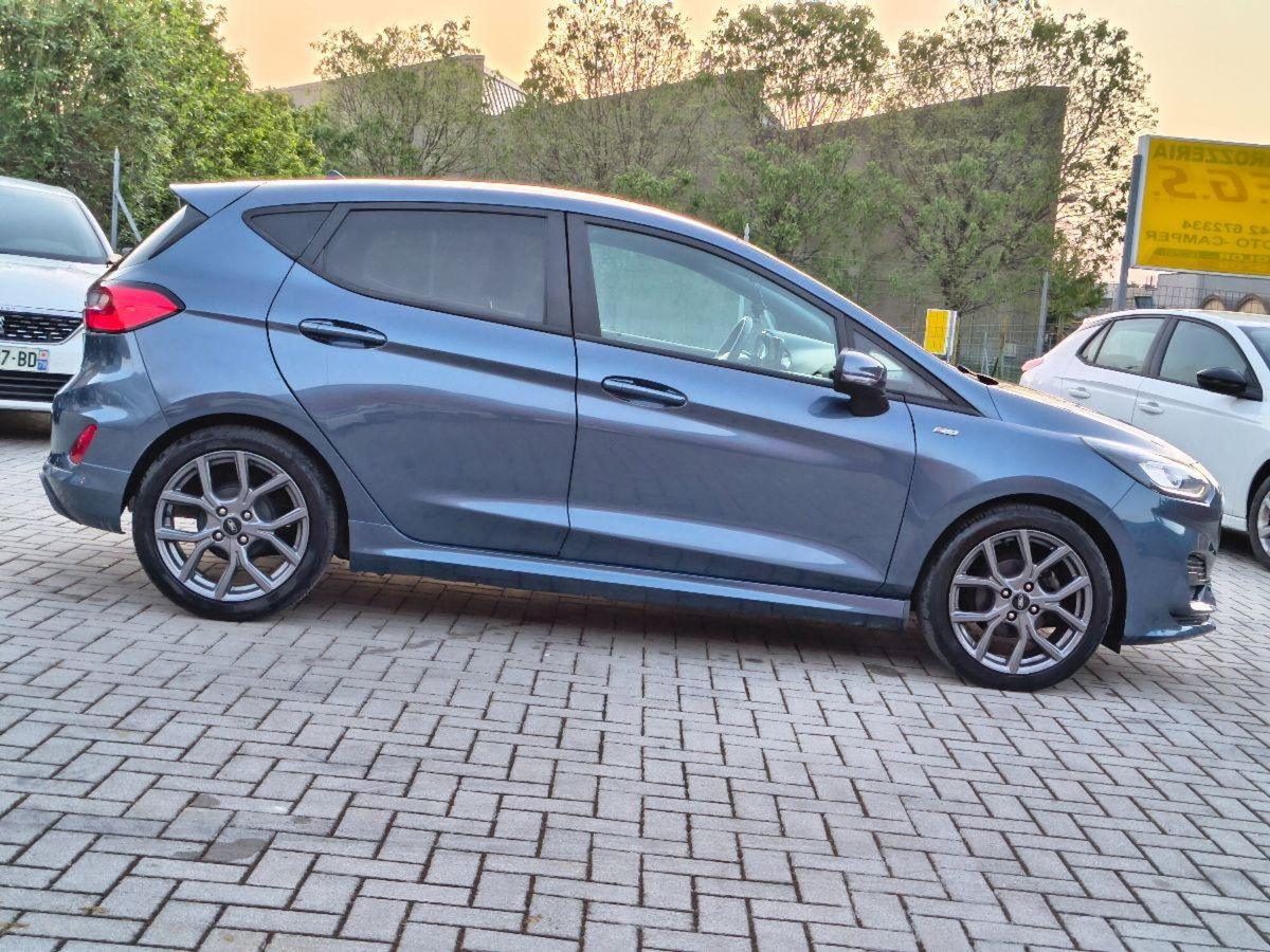 Ford Fiesta 1.0 Ecoboost 100 CV 5 porte ST-Line (9)