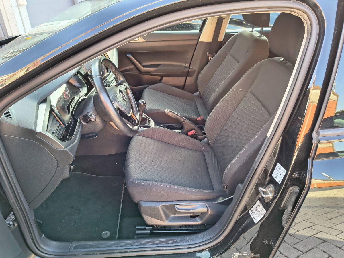 Volkswagen Polo 1.0 TSI 5p. Sport BlueMotion Technology (17)
