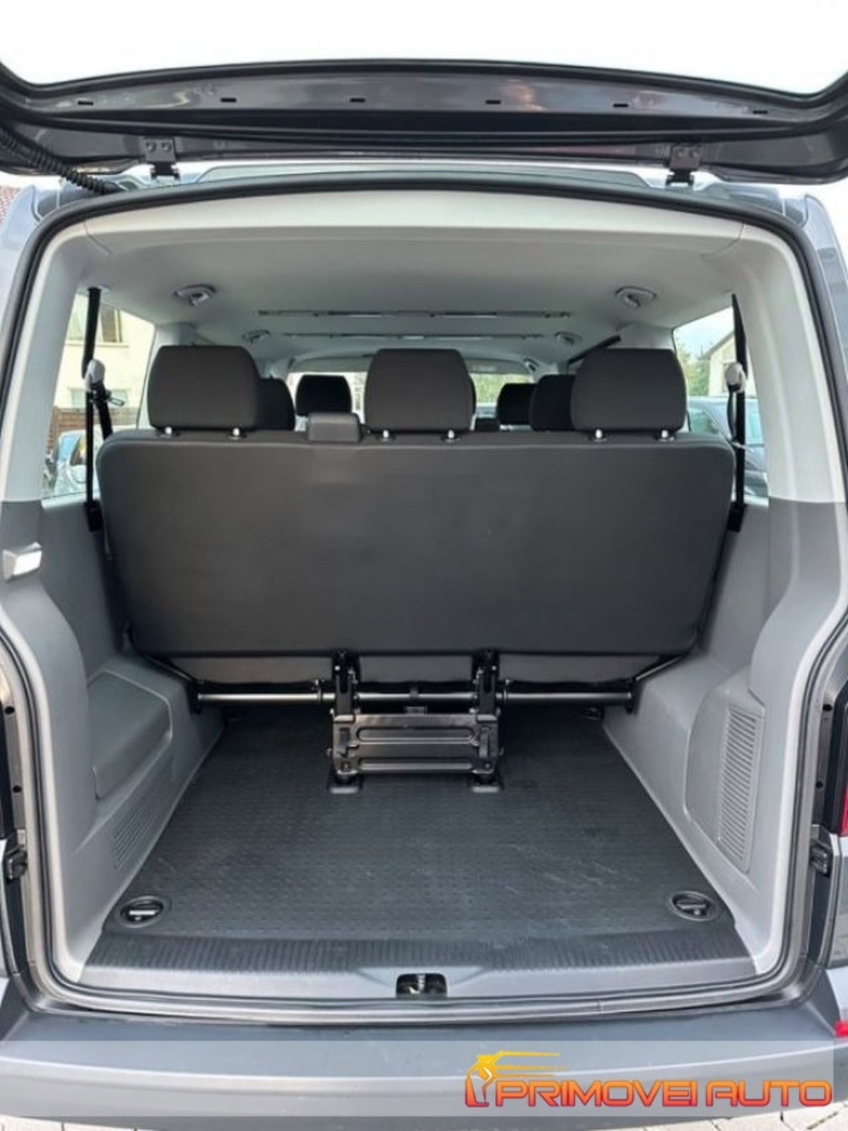 Volkswagen Veicoli Commerciali Caravelle 2.0 TDI 150CV DSG PC Trendline (8)