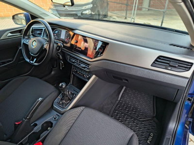 Volkswagen Polo 1.0 tsi R-Line 95cv (12)