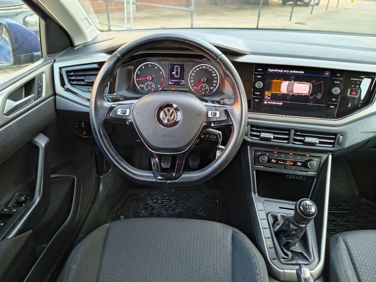 Volkswagen Polo 1.0 tsi R-Line 95cv (16)