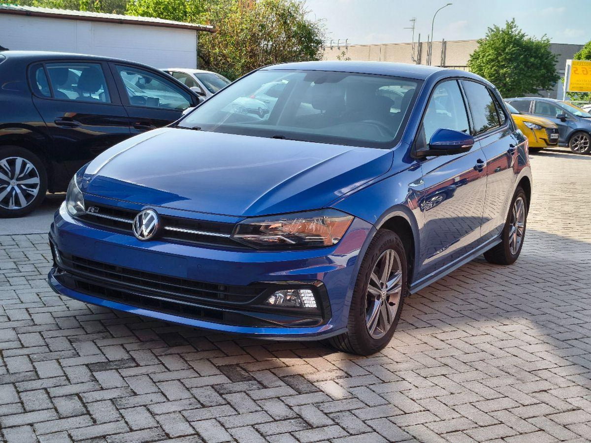 Volkswagen Polo 1.0 tsi R-Line 95cv (2)