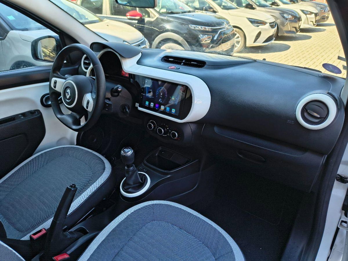 Renault Twingo SCe 65 CV Life (11)