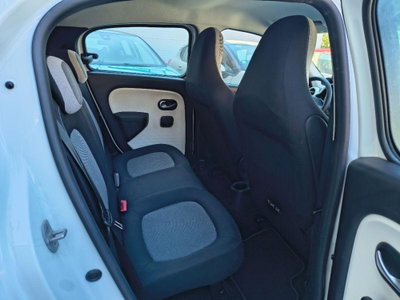 Renault Twingo SCe 65 CV Life (12)