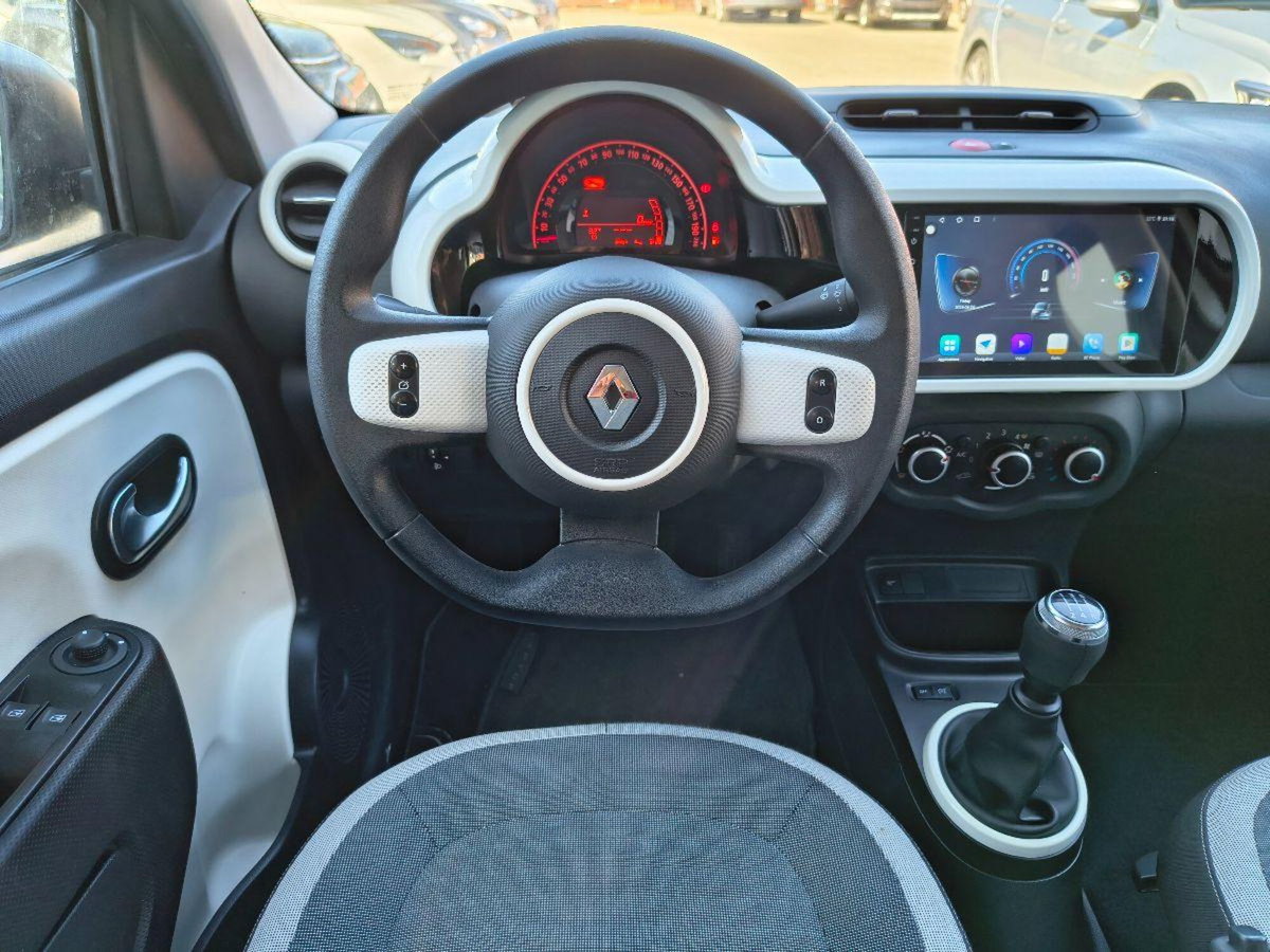 Renault Twingo SCe 65 CV Life (15)