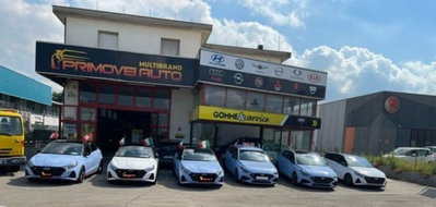 Lancia Ypsilon 0.9 TwinAir 85 CV 5 porte S&S Gold (9)