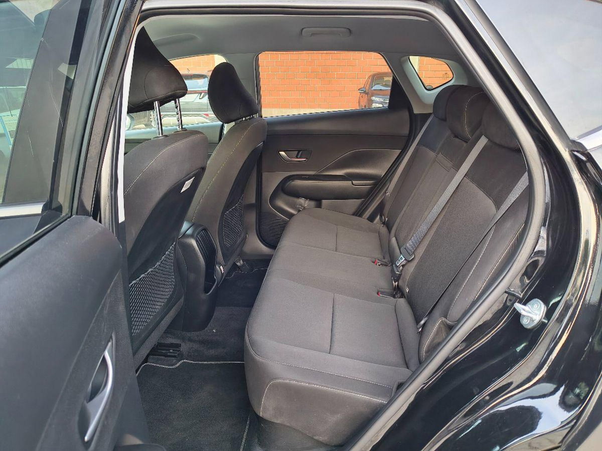 Hyundai Kona HEV 1.6 DCT XClass (13)